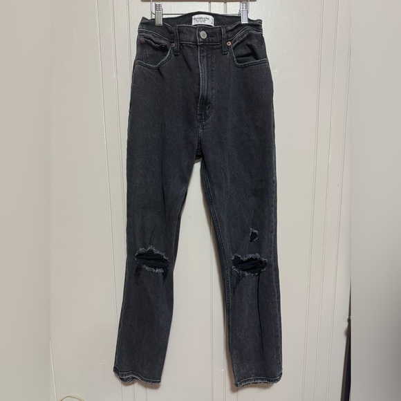 Abercrombie and Fitch distressed black jeans, straight leg, high waist - Picture 2 of 5